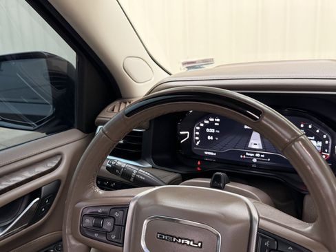 Used 2023 GMC Yukon Denali w/ Denali Reserve Package AWD/4WD image 27
