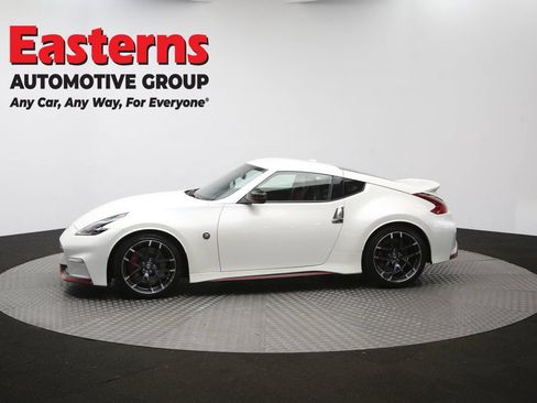Used 2020 Nissan 370Z NISMO RWD image 59