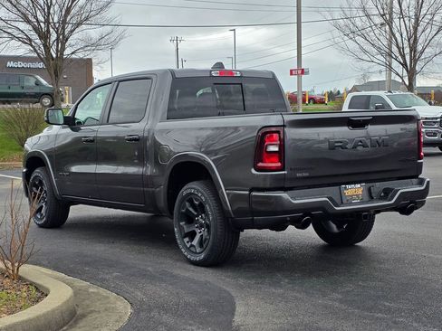 New 2026 RAM 1500 4x4 Crew Cab image 7