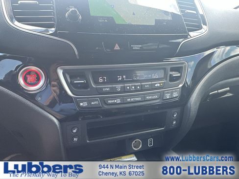 Used 2023 Honda Passport Elite image 19