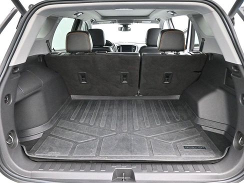 Used 2022 GMC Terrain AT4 AWD/4WD image 9