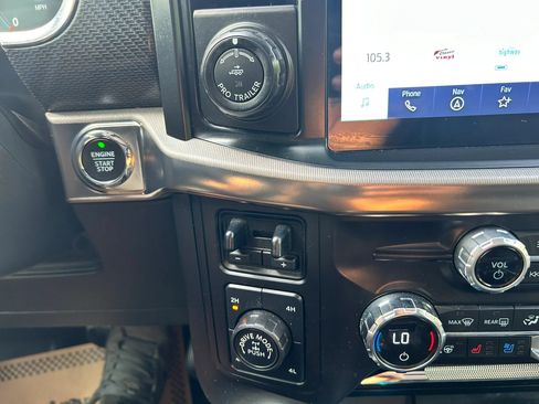Used 2021 Ford F150 Raptor w/ Equipment Group 801A High AWD/4WD image 19