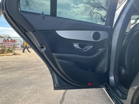 Used 2018 Mercedes-Benz C 300 Sedan image 19