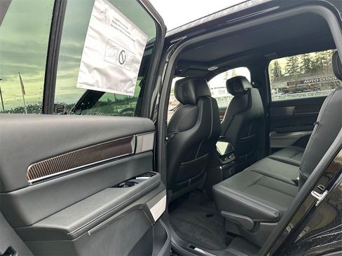 New 2026 Cadillac Vistiq Sport image 16