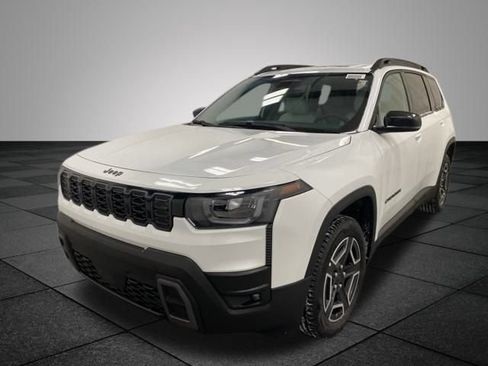 Used 2026 Jeep Cherokee Limited AWD/4WD image 3