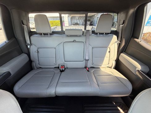 Used 2021 Chevrolet Silverado 1500 LTZ w/ LTZ Premium Package AWD/4WD image 4