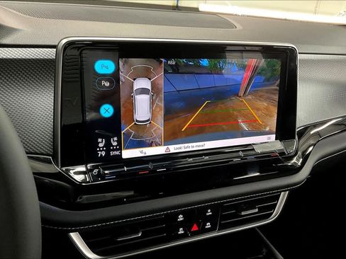 New 2026 Volkswagen Atlas Cross Sport SEL Premium R-Line image 20