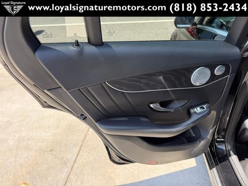 Used 2018 Mercedes-Benz GLC 300 4MATIC Coupe image 14