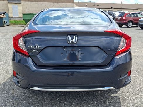 Used 2019 Honda Civic LX image 5