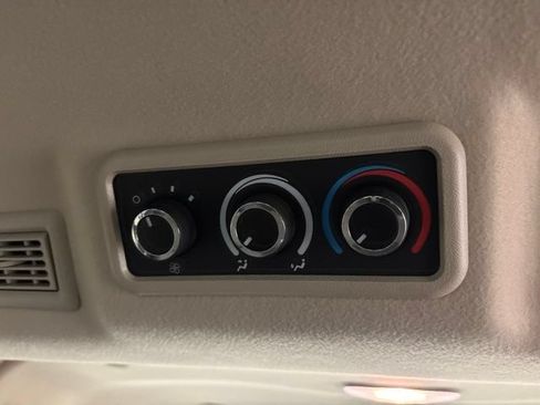 Used 2025 Chevrolet Express 2500 LT w/ LT Preferred Equipment Group RWD image 15