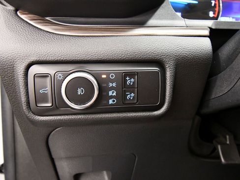 Used 2023 Ford Explorer Limited image 19