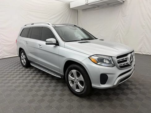 Used 2017 Mercedes-Benz GLS 450 4MATIC image 4