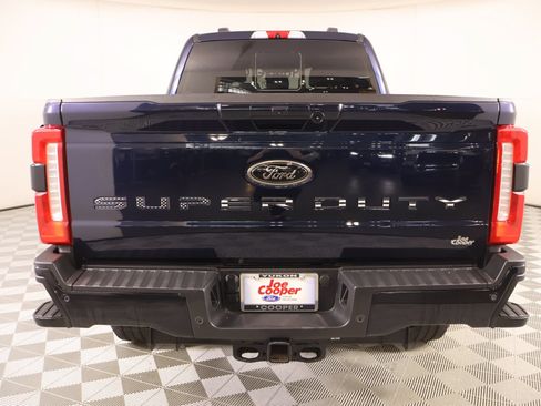 Used 2024 Ford F250 XLT w/ Black Appearance Package AWD/4WD image 22