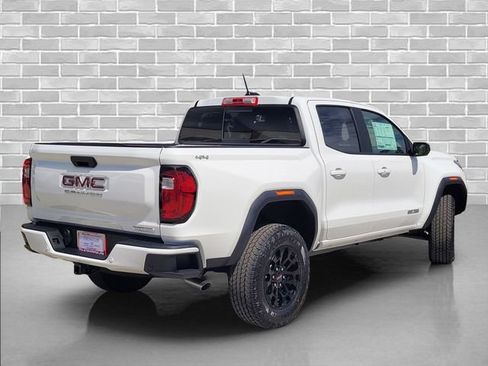 New 2026 GMC Canyon Elevation AWD/4WD image 5
