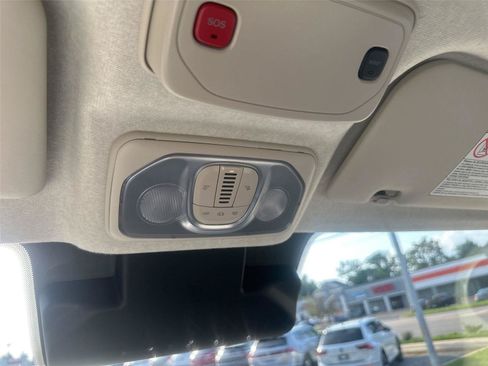 Used 2026 RAM ProMaster 2500 w/ Convenience Group FWD image 24