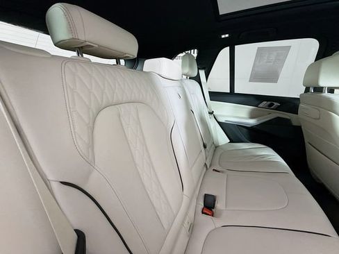 Used 2025 BMW X5 xDrive40i image 29
