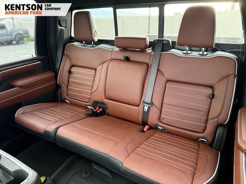 Used 2025 GMC Sierra 3500 Denali Ultimate image 38