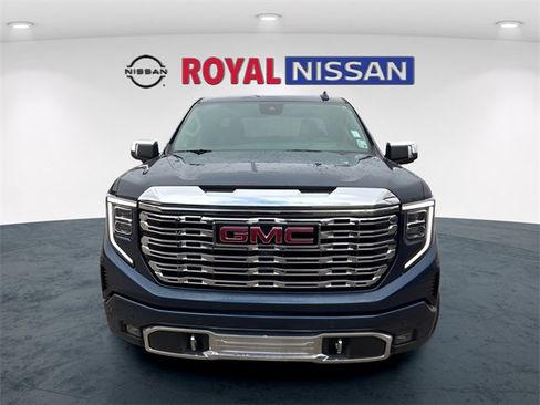 Used 2023 GMC Sierra 1500 Denali w/ Denali Reserve Package image 2