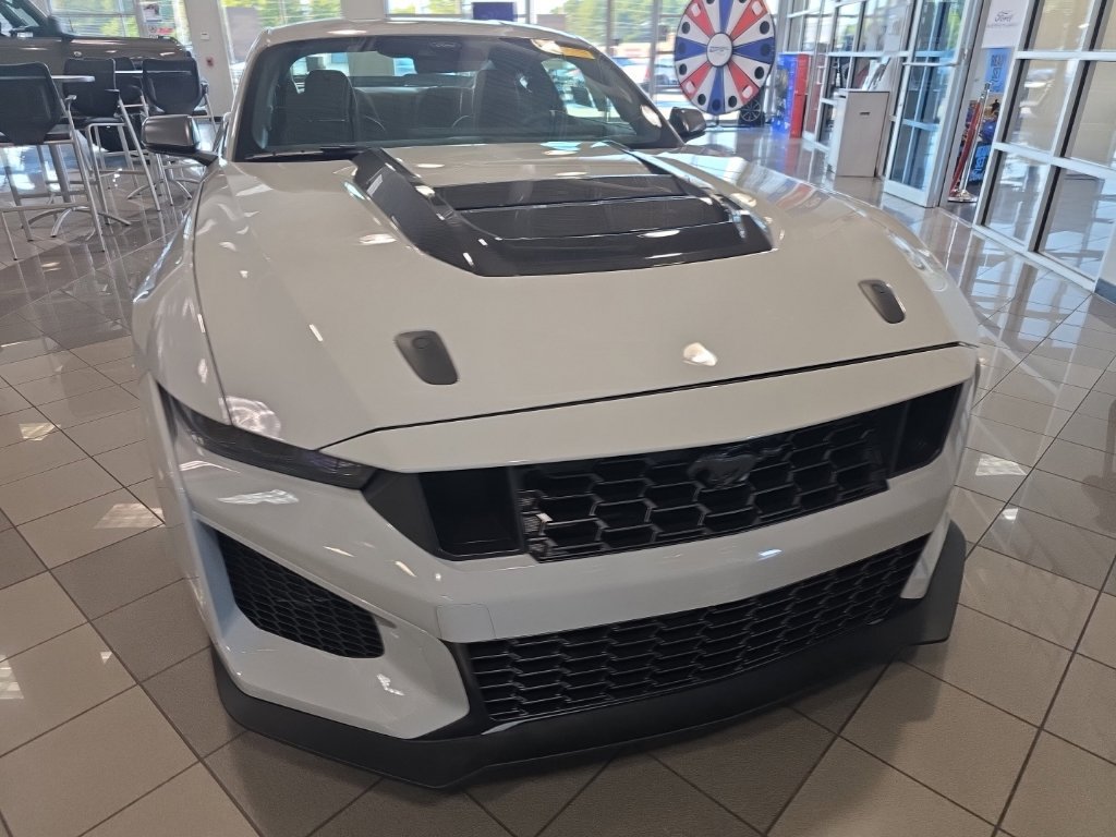 Used 2026 Ford Mustang Dark Horse SC RWD image 8