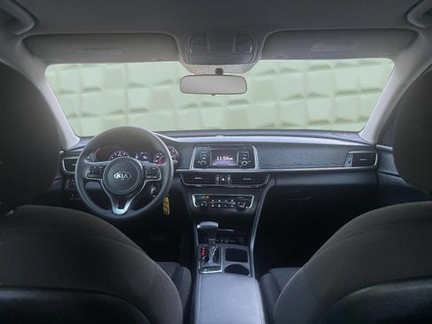 Used 2016 Kia Optima LX image 19