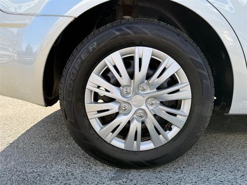 Used 2014 Chevrolet Sonic LS image 12