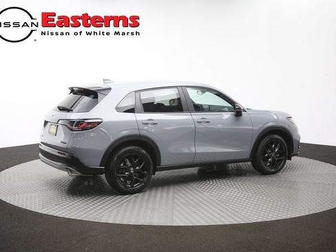 Used 2025 Honda HR-V Sport image 40