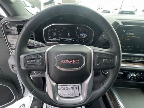 Used 2024 GMC Sierra 2500 SLE w/ SLE Convenience Package image 14