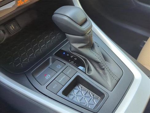 Certified 2025 Toyota RAV4 LE image 20