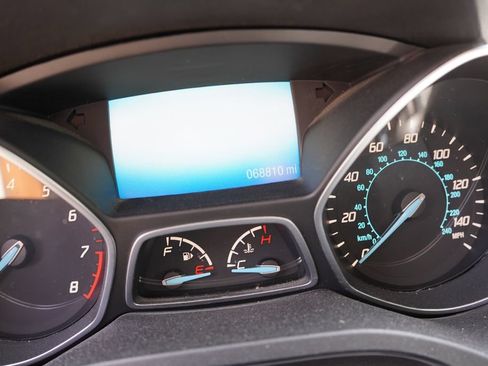 Used 2015 Ford Escape SE w/ SE Chrome Package AWD/4WD image 5