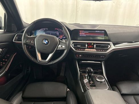 Used 2022 BMW 330i xDrive Sedan w/ Driving Assistance Package image 27