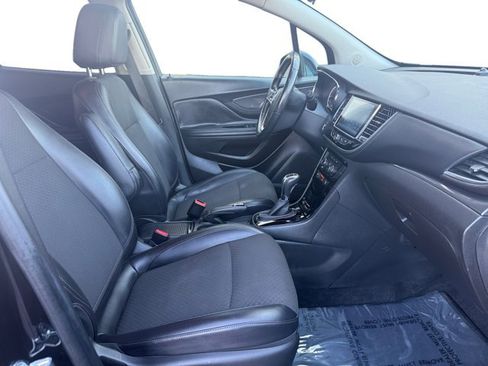 Used 2019 Buick Encore Preferred image 12