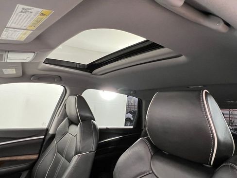 Used 2020 Acura MDX FWD w/ Advance Package image 11