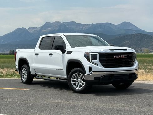 Used 2022 GMC Sierra 1500 Pro w/ Fleet Convenience Package AWD/4WD image 1