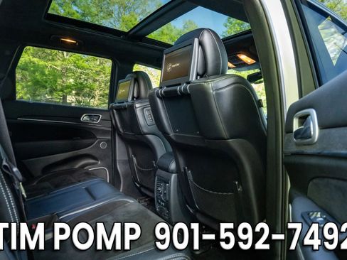 Used 2015 Jeep Grand Cherokee SRT w/ Trailer Tow Group IV image 17