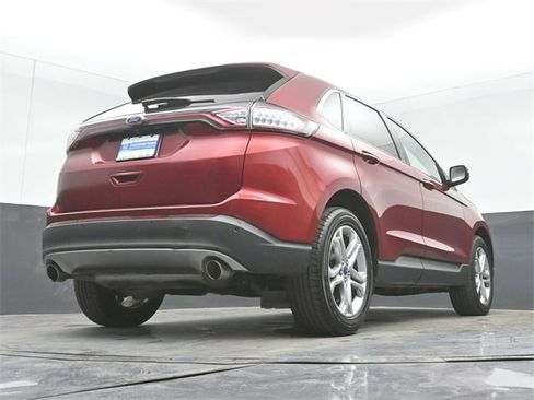 Used 2017 Ford Edge Titanium w/ Technology Package image 49