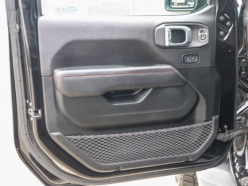 Used 2020 Jeep Gladiator Rubicon image 21