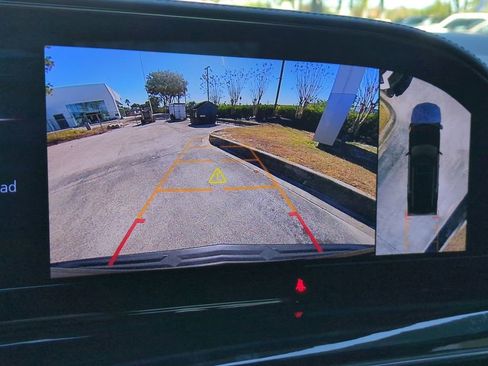 Certified 2024 Cadillac Escalade Sport w/ LPO, ONYX Package image 24