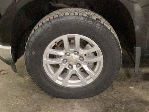 Used 2020 Chevrolet Silverado 1500 LT w/ All-Star Edition image 8