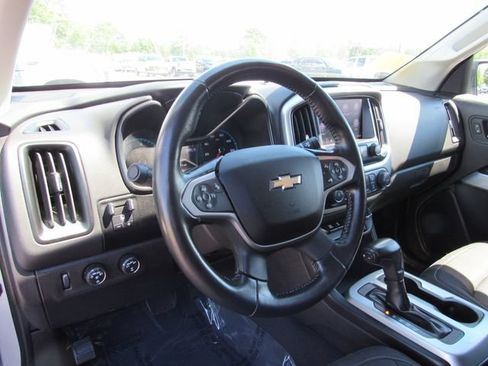 Certified 2019 Chevrolet Colorado LT w/ LT Convenience Package AWD/4WD image 14