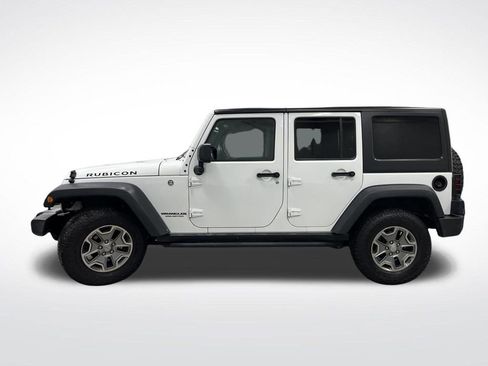 Used 2016 Jeep Wrangler Unlimited Rubicon image 9