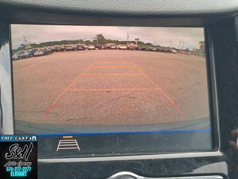 Used 2022 Chevrolet Trax LT w/ Driver Confidence Package AWD/4WD image 8