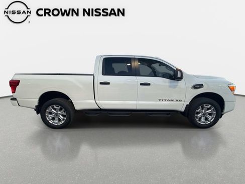 Certified 2024 Nissan Titan SV w/ SV Convenience Package image 10