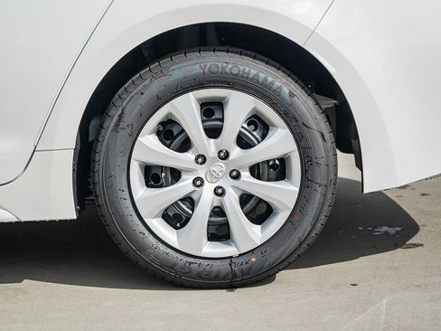 New 2026 Toyota Corolla LE image 9