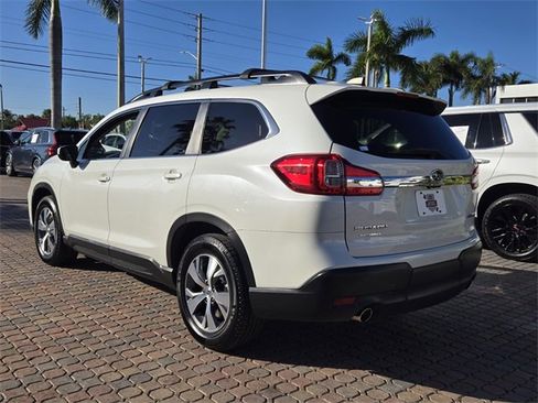 Used 2021 Subaru Ascent Premium w/ Convenience Package image 5