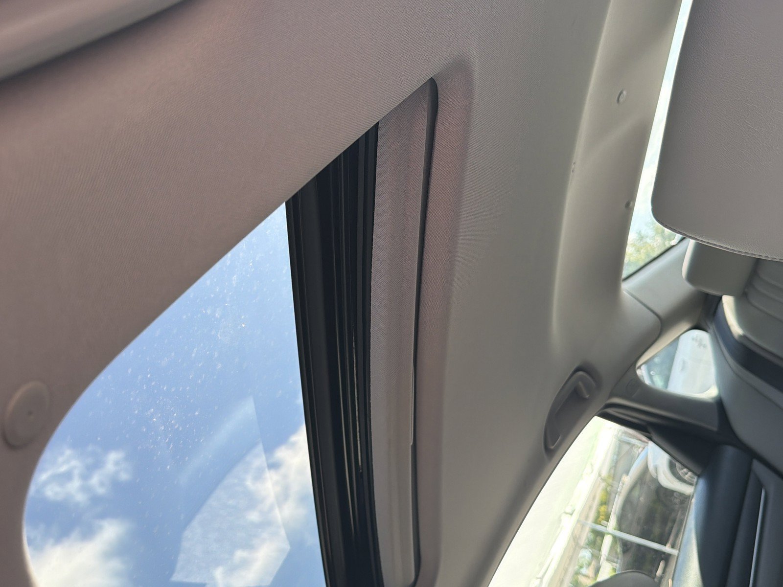 Used 2018 Honda Accord EX-L image 36