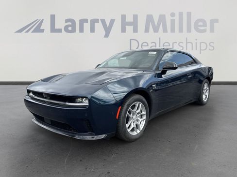 New 2025 Dodge Charger R/T w/ Quick Order Package 25M R/T image 4