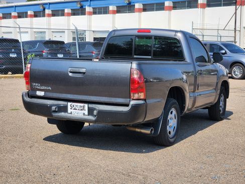 Used 2014 Toyota Tacoma 2WD Regular Cab image 3