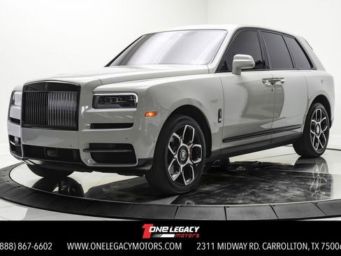 Used 2022 Rolls-Royce Cullinan Black Badge AWD/4WD image 1