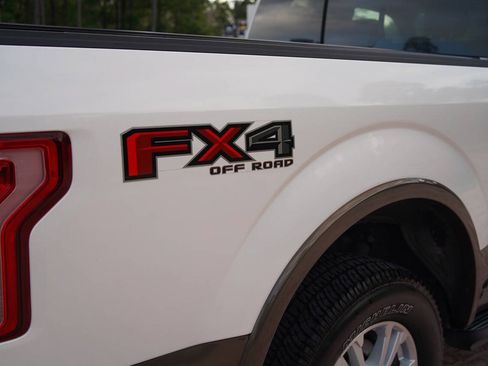 Used 2015 Ford F150 Lariat w/ Equipment Group 501A Mid AWD/4WD image 40