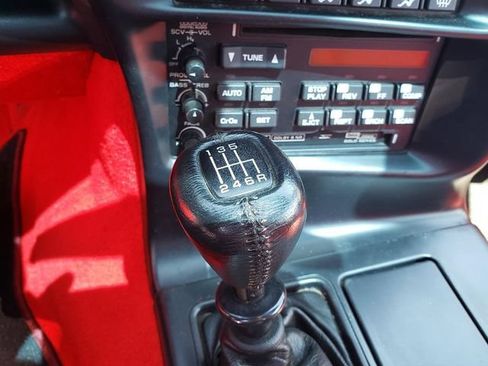 Used 1994 Chevrolet Corvette Coupe RWD image 21